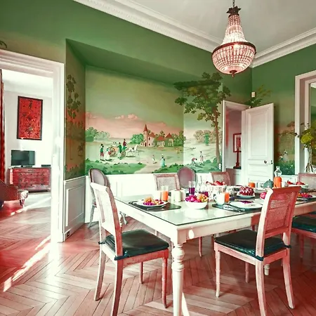 Апартаменты Luxury 4 Bedrooms *